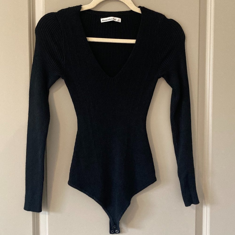 Abercrombie Ribbed V Neck Sweater Bodysuit